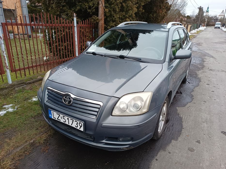 Toyota Avensis 2.0 D4D sprzedam kombi