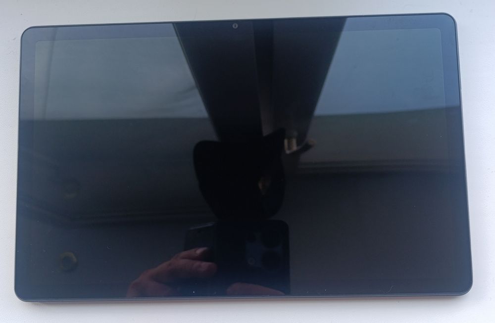 Продается планшет LENOVO tab M10 plus