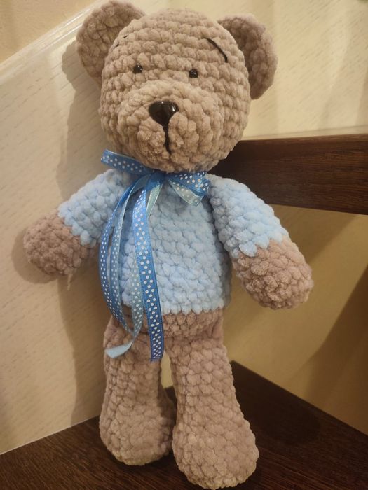 Miś amigurumi maskotka wykonana ręcznie na szydełku