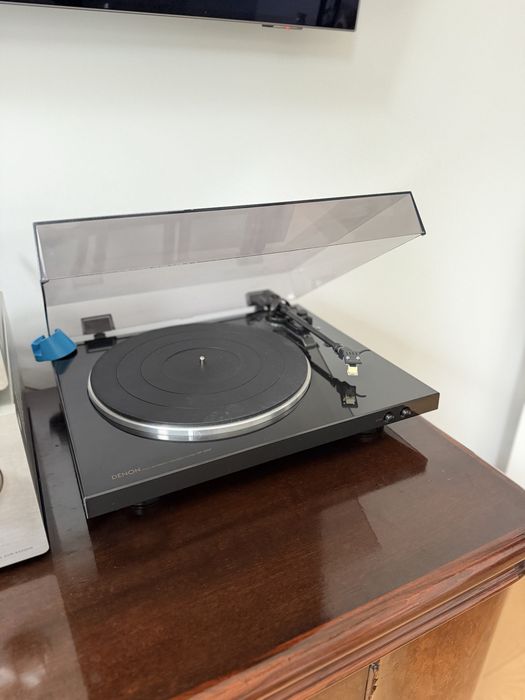 Gramofon Denon DP-300F