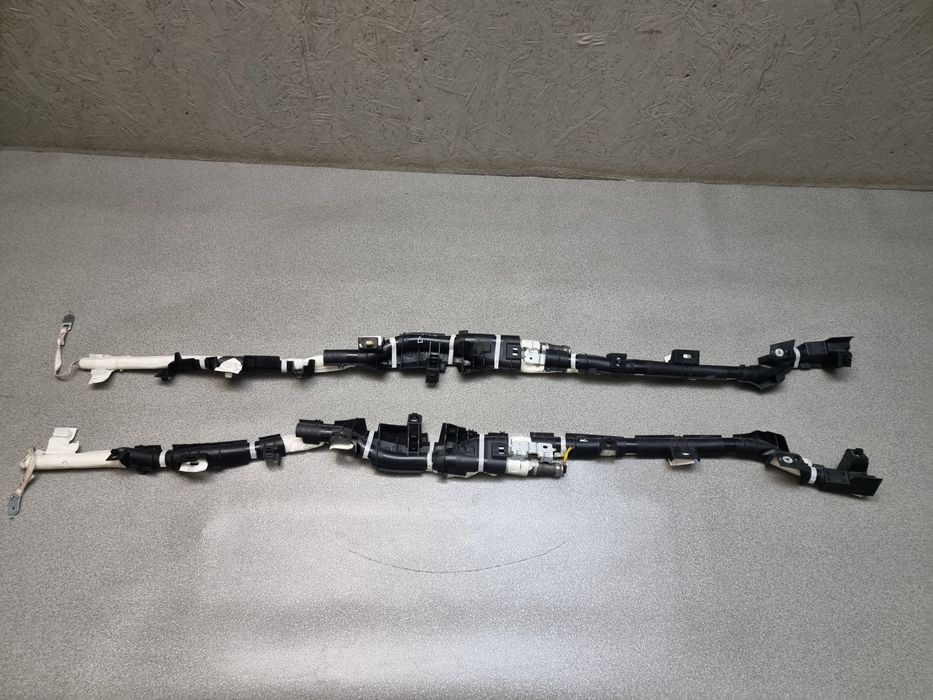 Шторка в потолок безпека airbag Toyota Rav4 розборка 2019-2023