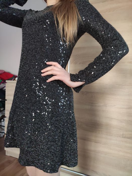 Платье нарядное, фирмы Koton, 36р