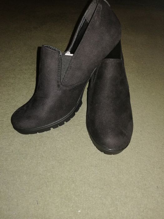 Buty wsuwane. Damskie