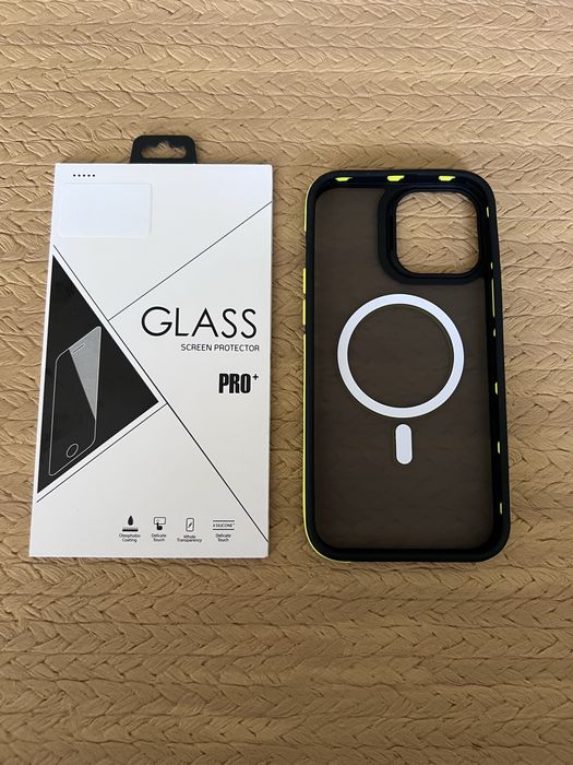 Etui Matt MagSafe do Apple iPhone 13 Pro Max Yellow + szkło GRATIS / nowe