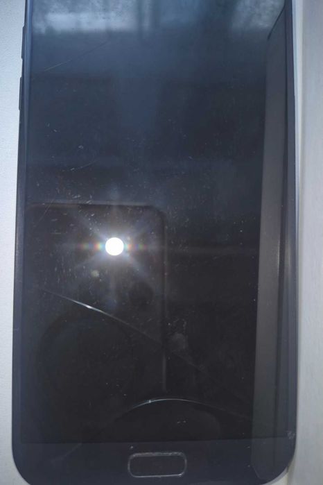 Смартфон Samsung Galaxy A7 (2017)  SM-A720F -2 шт з аксесуарами