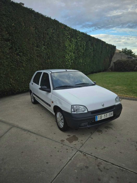 Renault Clio I 1.2i — photo 3