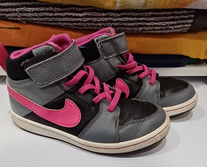 Buty nike wysokie 28.5