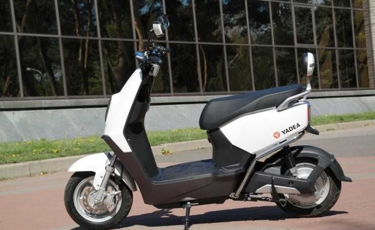 Електроскутер Yadea E3