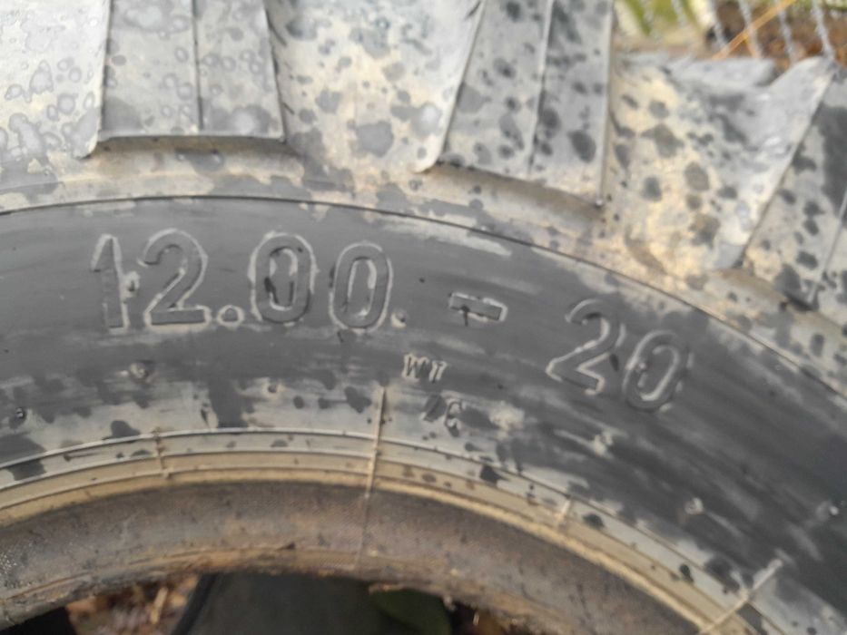 sprzedam 4 opony 12.00 r20 przyczepa d47 ursus