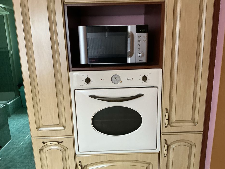 Sprzedam Piekarnik Retro NARDI plus Mikrofalówkę