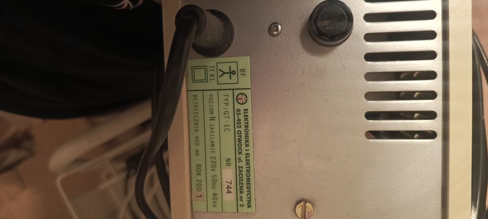 Urządzenie do elektroterapii EIE