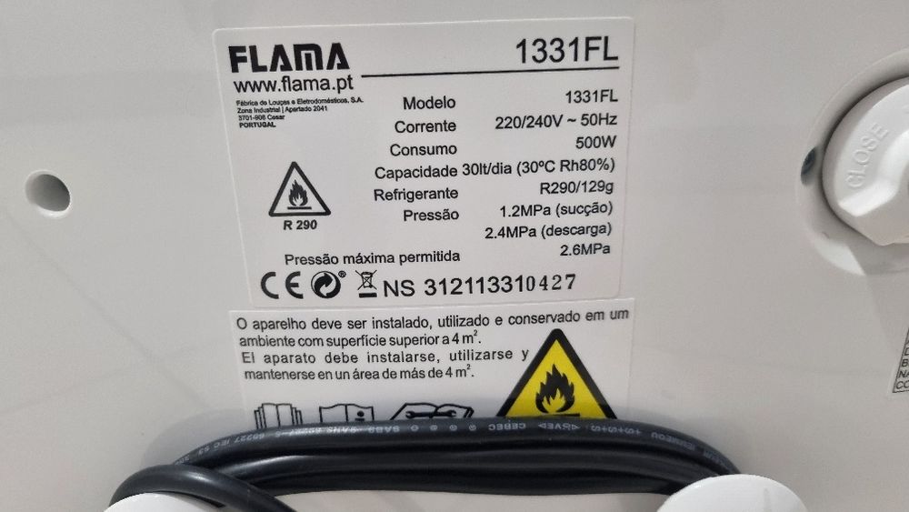 Desumidificador Flama 1330 FL  (5.3litros - 30 litros por dia)