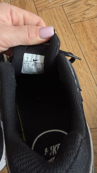Кросівки nike оригінал