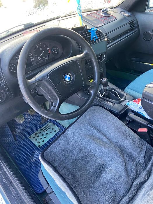 Продам Bmw E36 двигун m50b20 universal