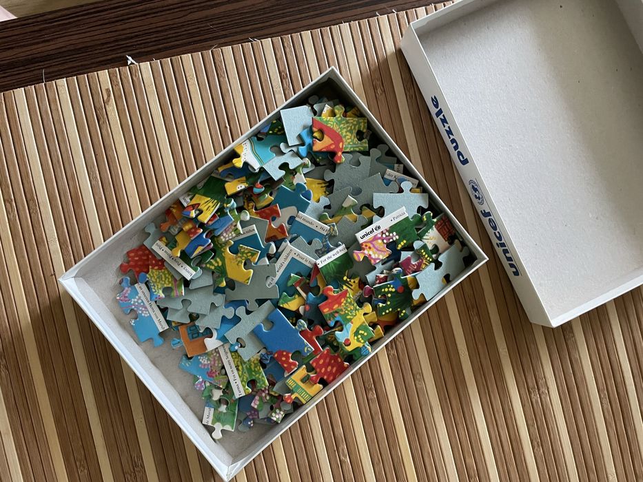 Пазли дитячі ( собака , будиночки )