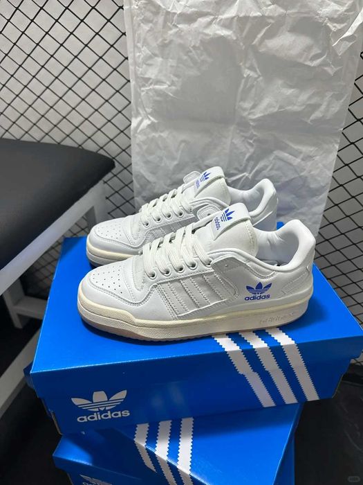 Forum_84_Low R.42