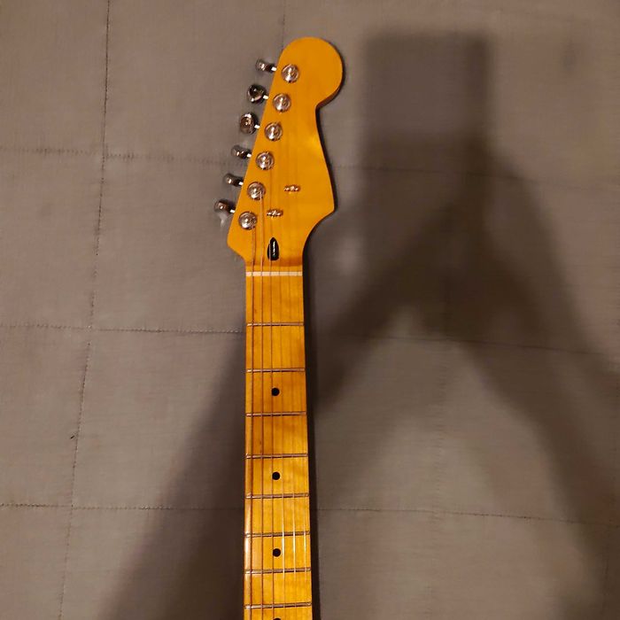 Gitara stratocaster