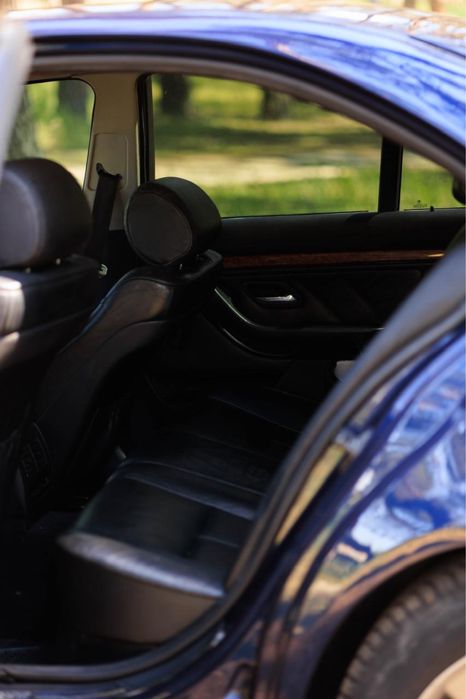 БМВ Е39 BMW E39 автомат 2.0 газ/бенз