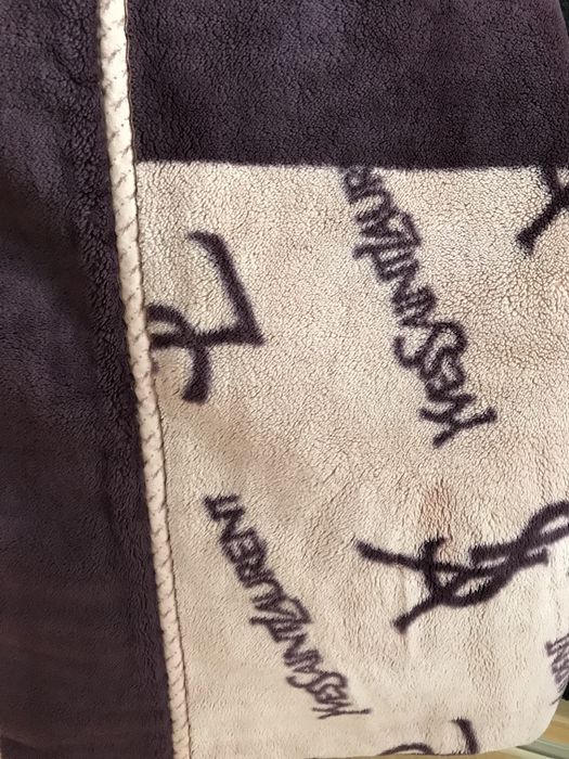 Cobertor da Yves Saint Laurent (autentico) - 140cmx200cm