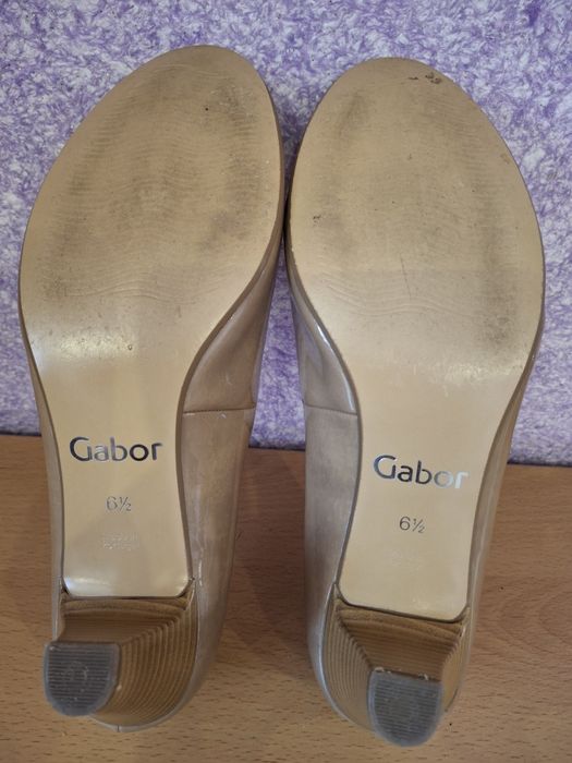 Туфлі жіночі лаковані