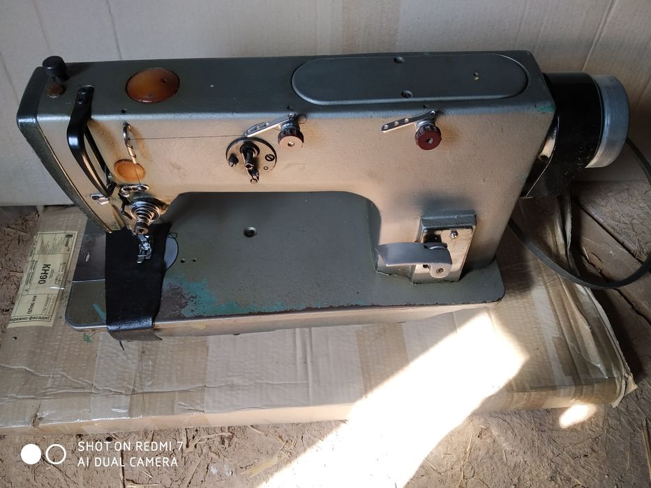 Швейная машинка 1022м кл