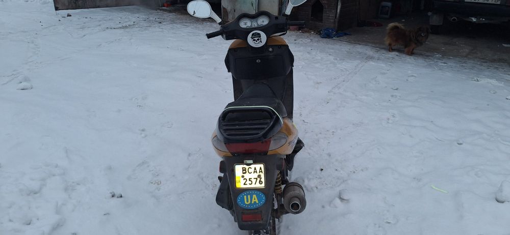 Скутер.мопед. продам