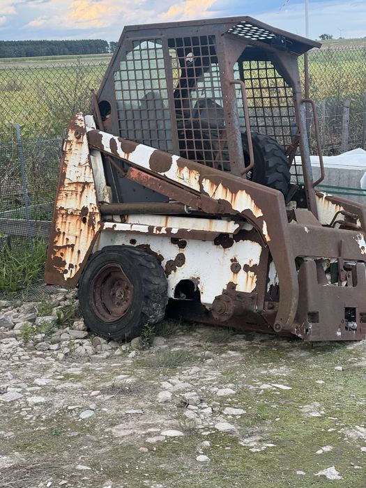 Mini ladowarka bobcat