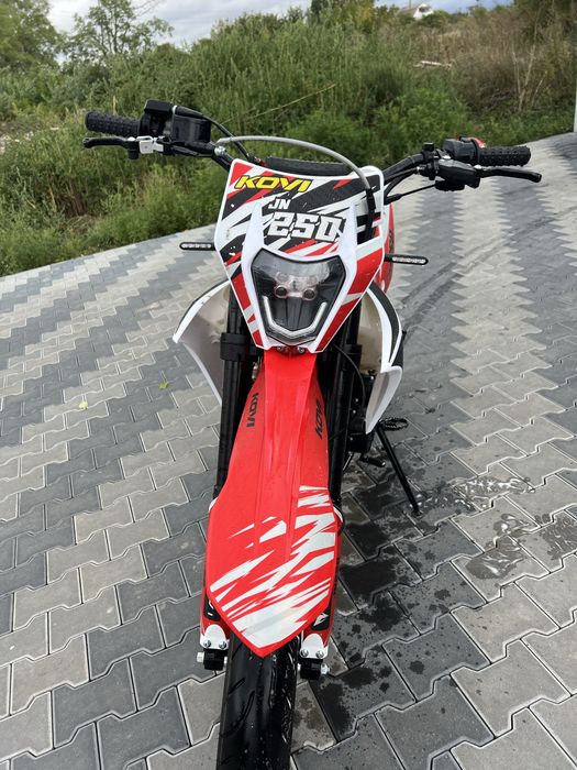 Kovi jn 250 motard на документах і переоформлені