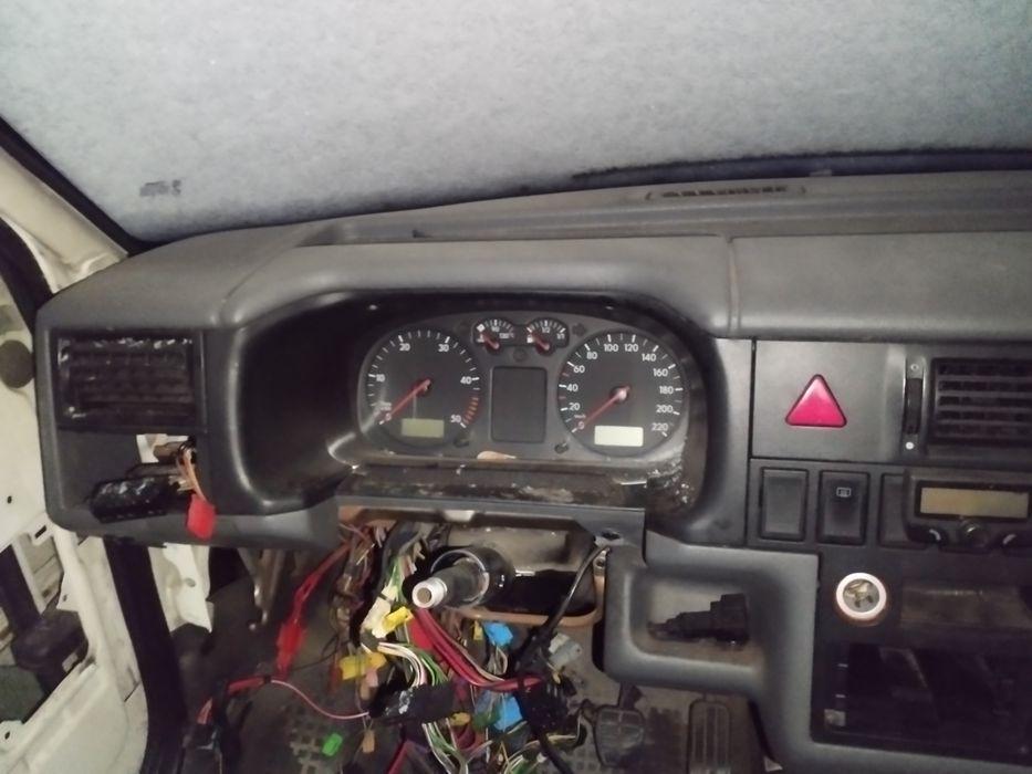 Торпеда Панель Vw Volkswagen Transporter T4 Фольксваген Транспортер