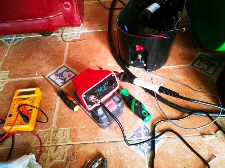 Lutownica Do Lutowania w Aucie MOBILNA Zasilana z Baterii Parkside