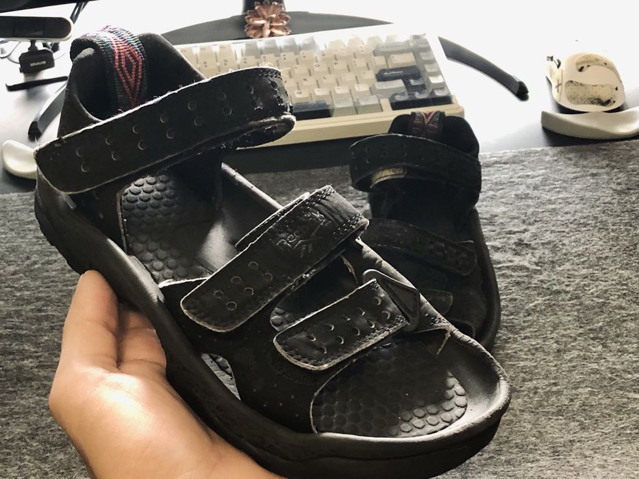 Босоніжки Reebok 23 см 36 розмір