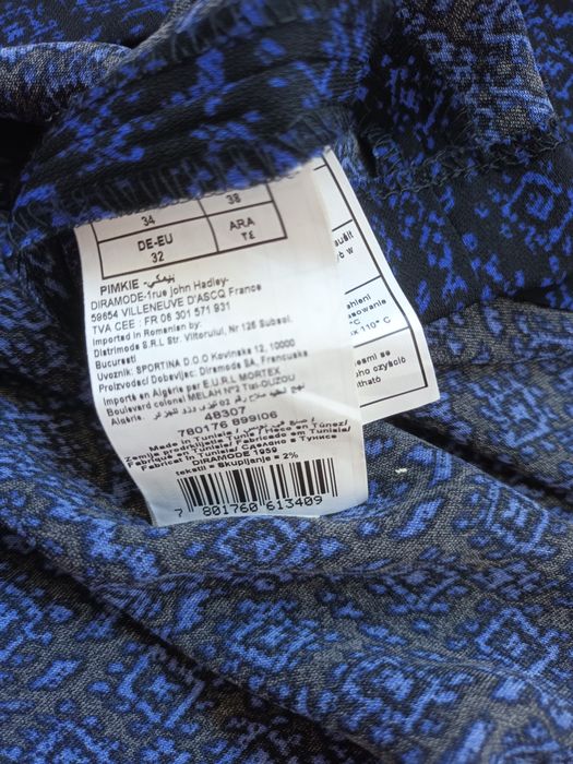 Vestidos padrão da marca zara e pink