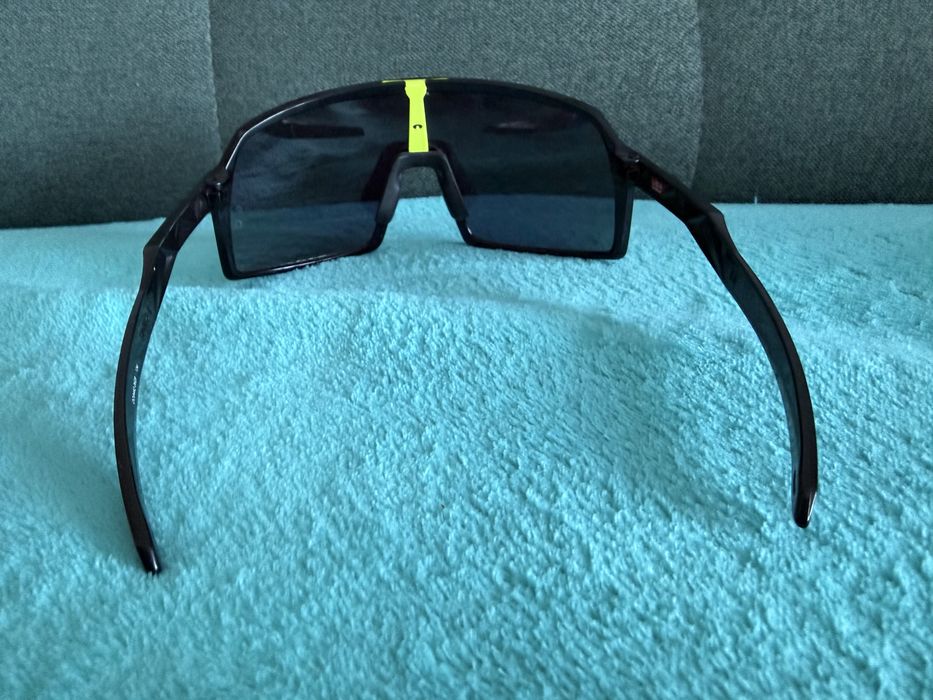 Okulary Oakley Sutro S – stan jak nowe!