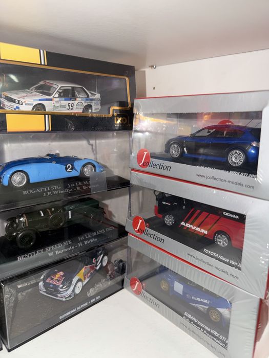 Miniaturas 1/43 e 1/24