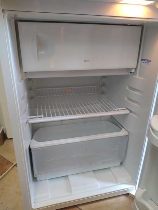 Lodówka Indesit MF11