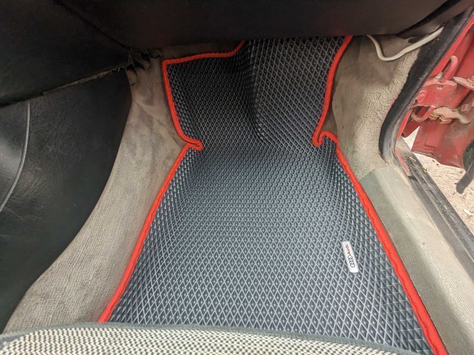 ЕВА килимки з бортиками AUDI Q2/Q3/Q4/Q5/Q7/Q8/e-tron/80/100