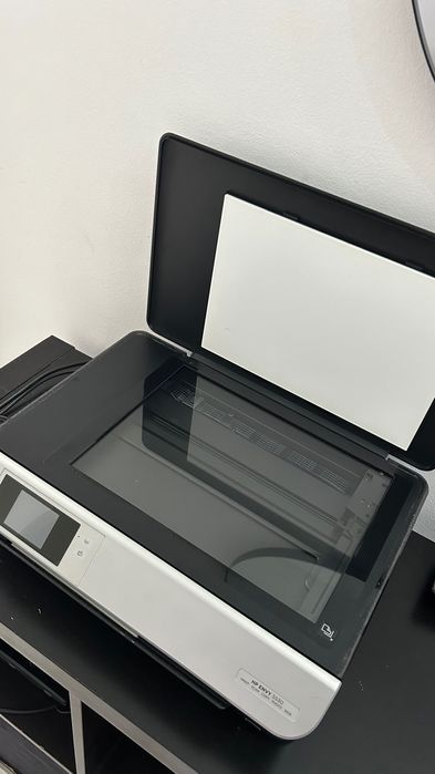 Impressora HP Envy 5530 e-All-in-On