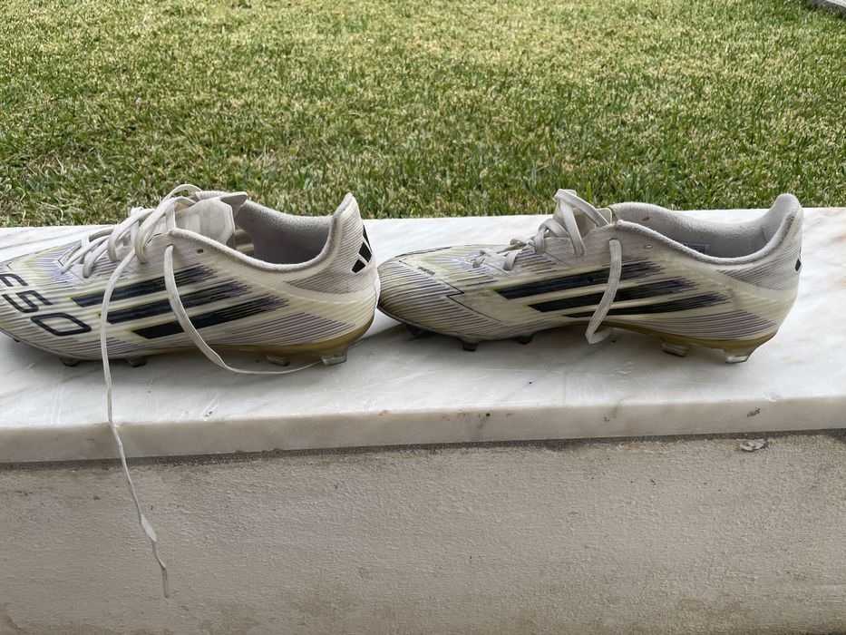 Chuteiras Adidas F50 42