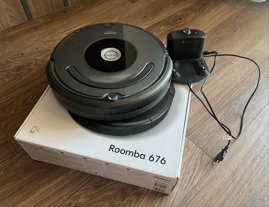 Робот-пилосос iRobot Roomba 676 (на запчастини або під ремонт)