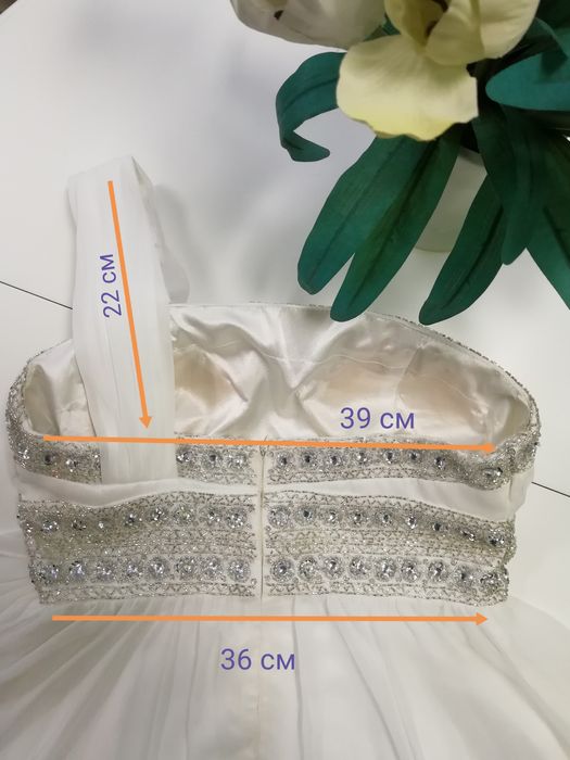 Вечірня, весільна сукня з шифону, вишита бісером, стеклярусом, каміння