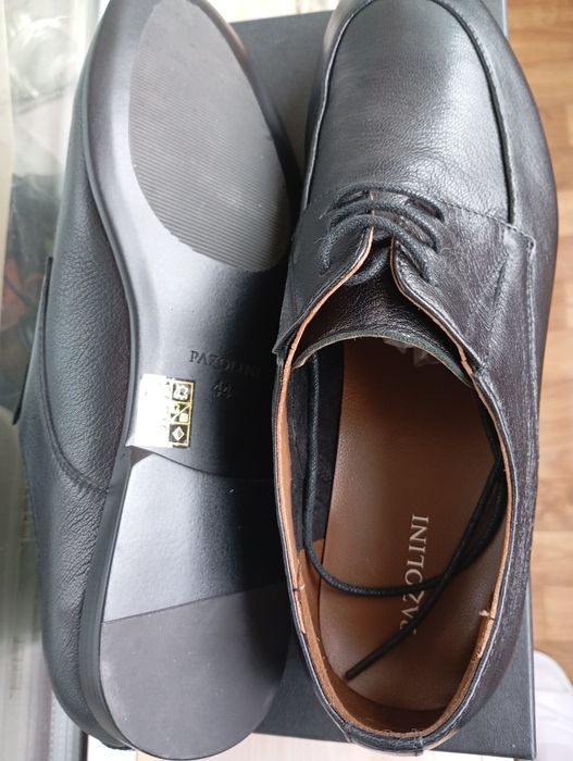 Нові туфлі carlo pazolini 44розмір