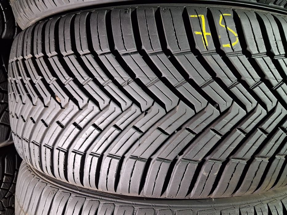 235/45 R18 Continental all seasons шини б/в всесезонні ПАРА