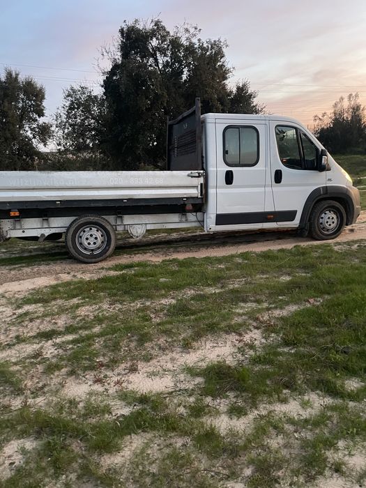 - 7 Lugares.-  Fiat Ducato Maxi 3.0 d  180 Multijet Apenas 168000 kms)