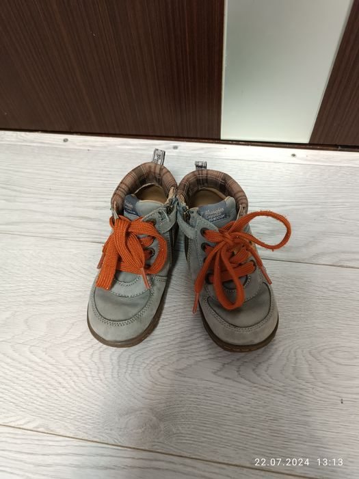 Продам чоботи дитячі