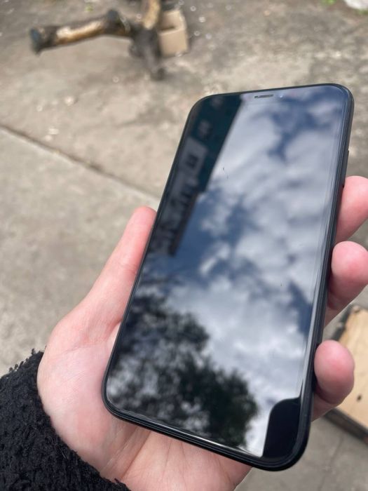 iphone xr 64gb  . Neverlock .
