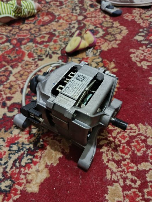 Запчасти  стиральной машины indesid iwsb50851 и подобной линейки