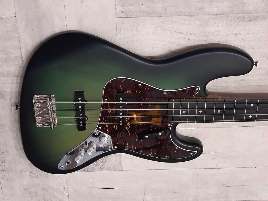 Gitara Basowa Auriga Jazz Bass-transparent green burst-wysyłka-zamiana