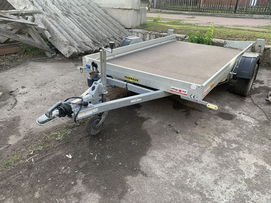 Причеп Humbaur