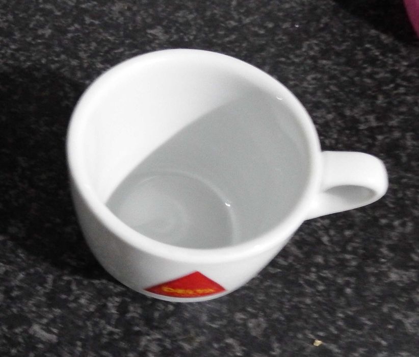 Vendo chávenas Deltas