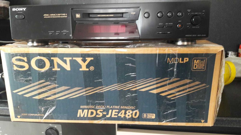 мини дисковая дека  Sony-mds 480- коробка\пульт опция\состояние!